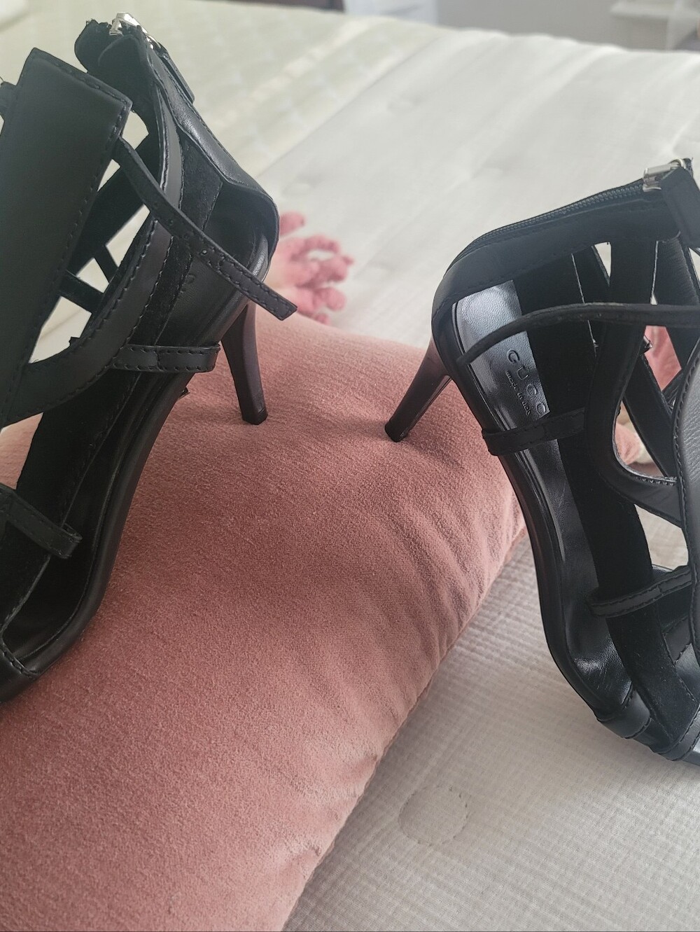 GUCCI Daryl Gladiator Cage Mid Heel Sandals-Sz 8.5 US Made in Italy - Picture 6 of 6